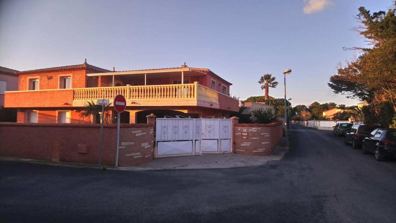 Appartements Dans Residence Avec Piscine - Mer A 500M Sainte-Marie-la-Mer Exterior foto